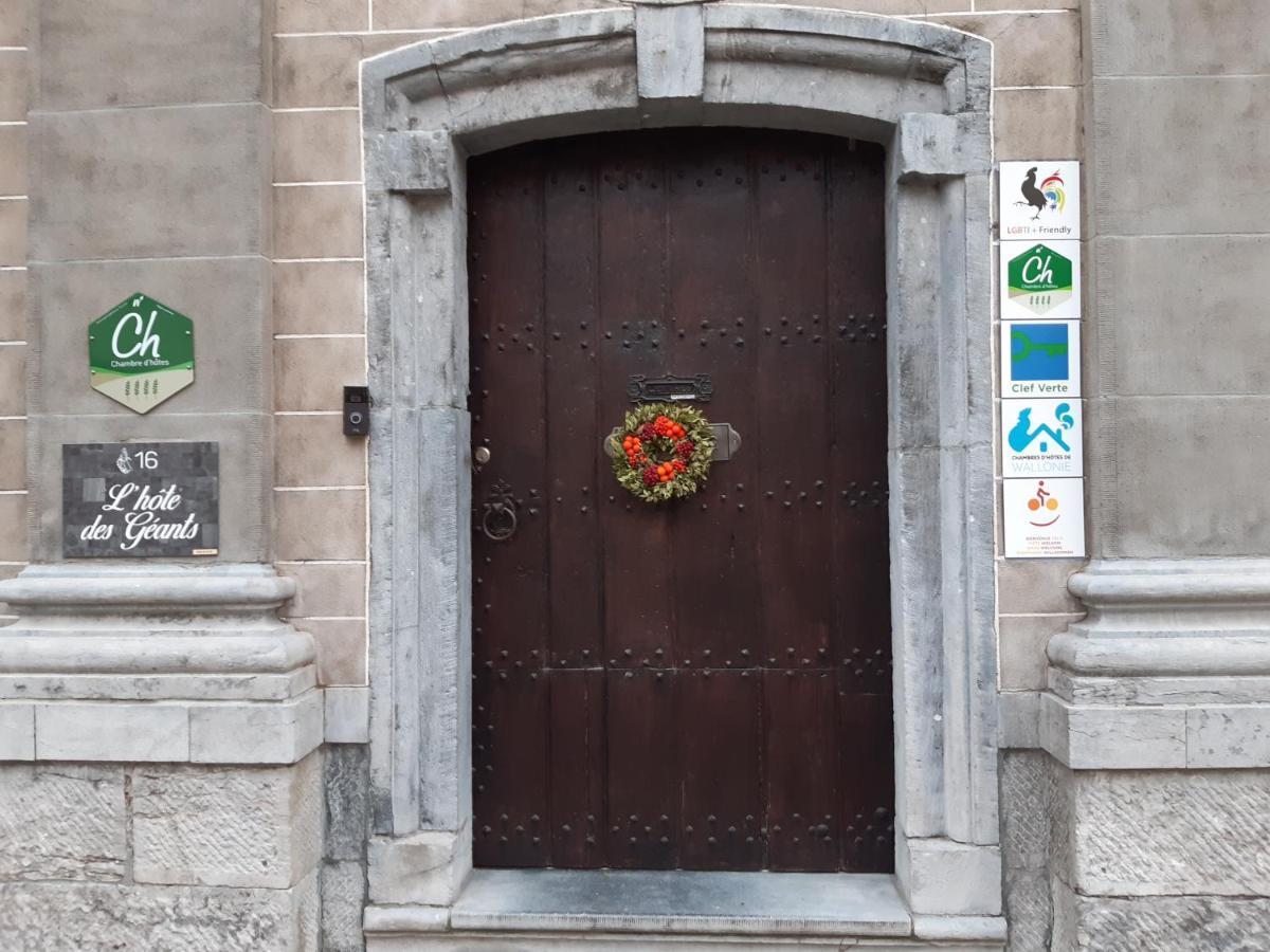 L'Hote Des Geants Ath Luaran gambar